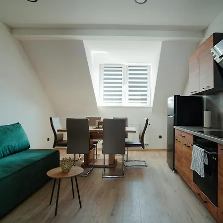 Enjoy Apartmán *